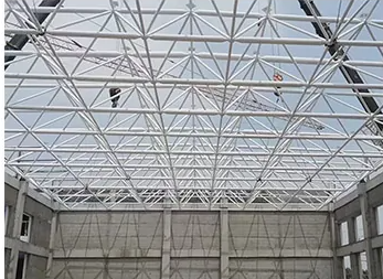 廣州網架鋼結構價格   廣州網架工程選擇廣州經緯鋼結構工程有限公司 咨詢電話：13925156722